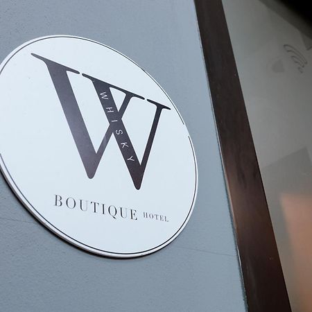 Boutique Hotel Whisky Тирана Экстерьер фото
