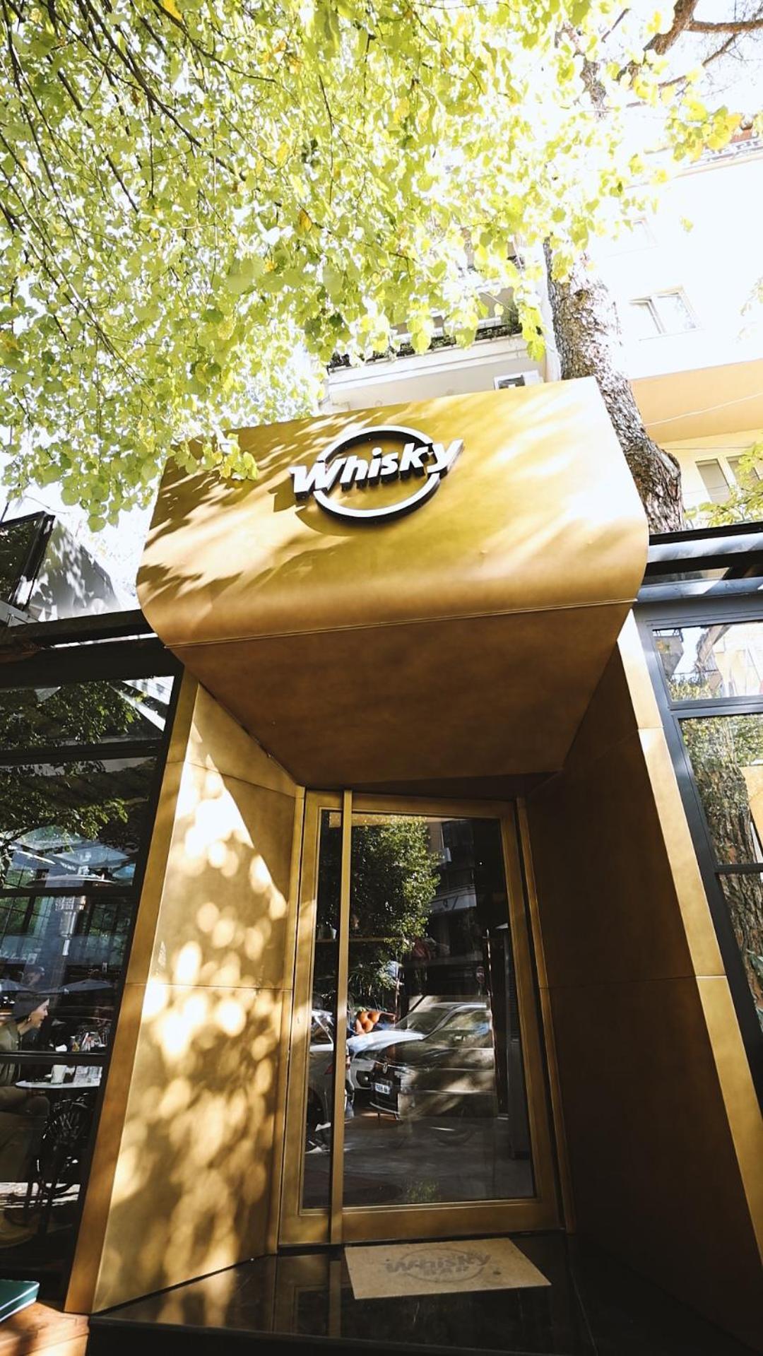 Boutique Hotel Whisky Тирана Экстерьер фото